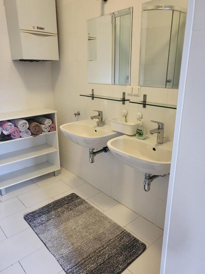 West Appartement Wenen Buitenkant foto