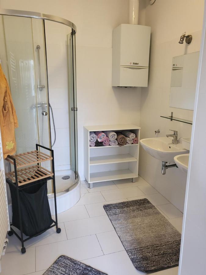 West Appartement Wenen Buitenkant foto